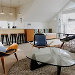 The Penthouse At Cremorne Point